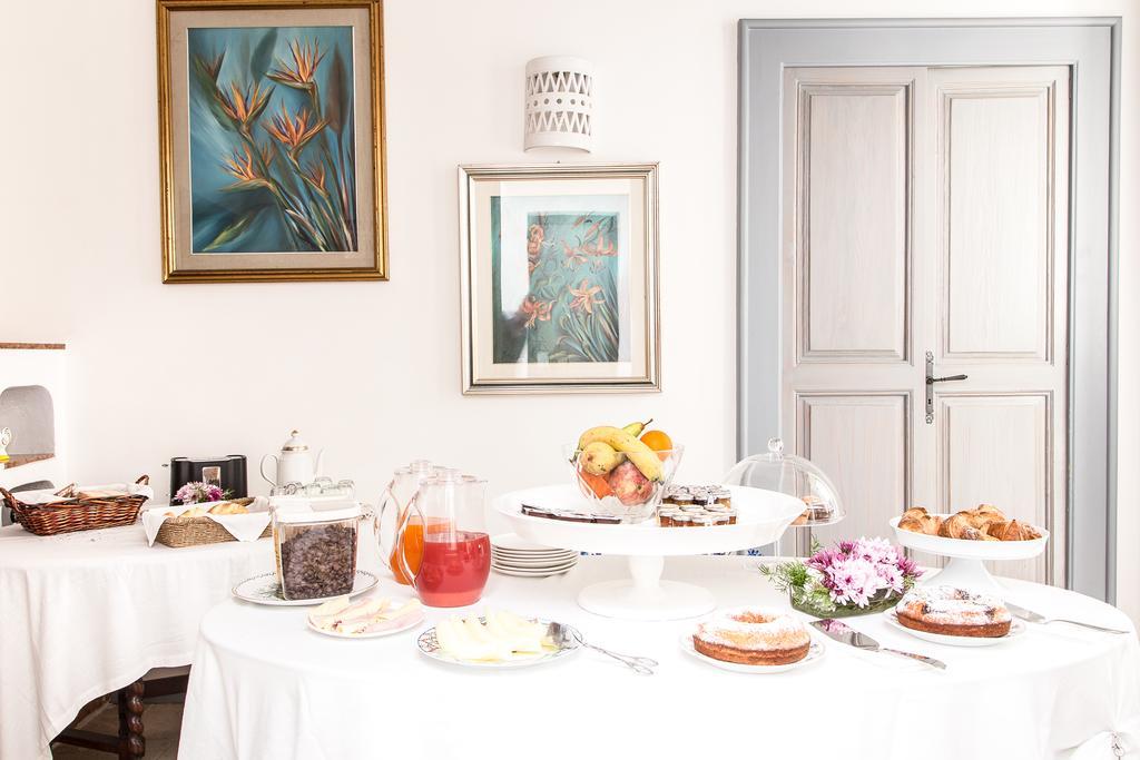 לינה וארוחת בוקר גאליפולי Palazzo Angelelli מראה חיצוני תמונה